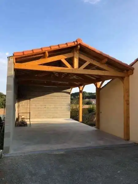 Construction de charpente bois à Pouzauges par la menuiserie Djimmy Vaillant