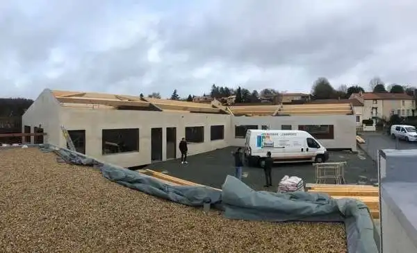 Construction de charpente bois à Pouzauges par la menuiserie Djimmy Vaillant