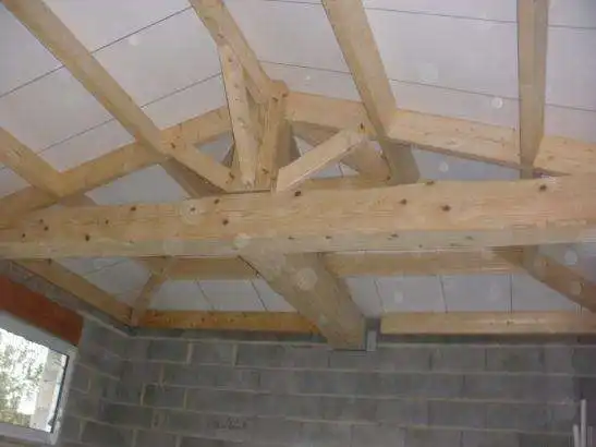 Construction de charpente bois à Pouzauges par la menuiserie Djimmy Vaillant